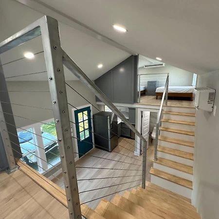 Shared Room In Shared Luxury Tiny Home Austin Exteriör bild